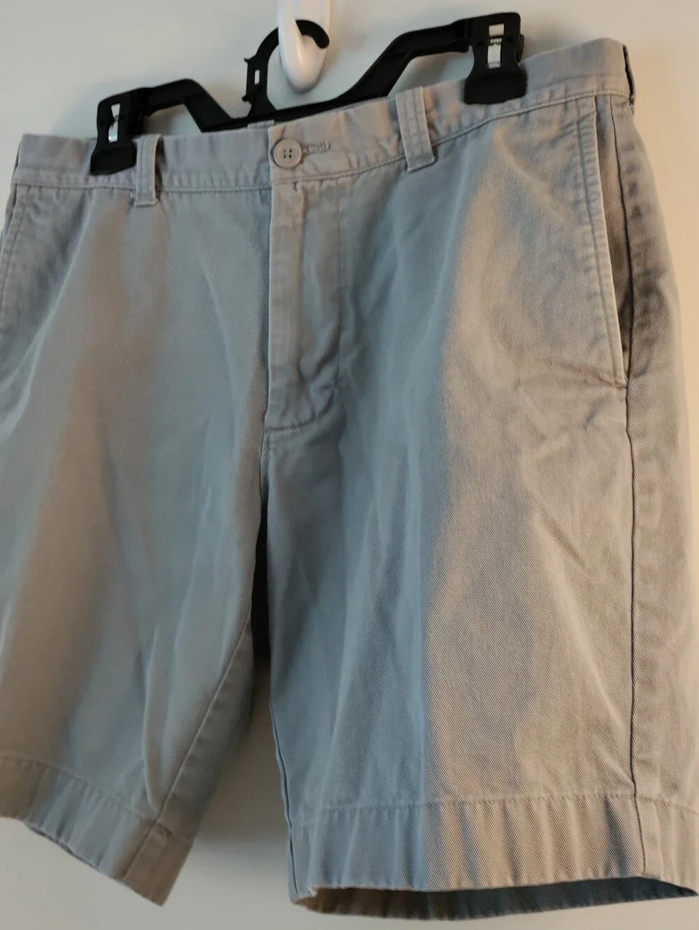 J Crew Gramercy Shorts Men’s Size 34 Chino Brown Khaki Gray Flat Front
